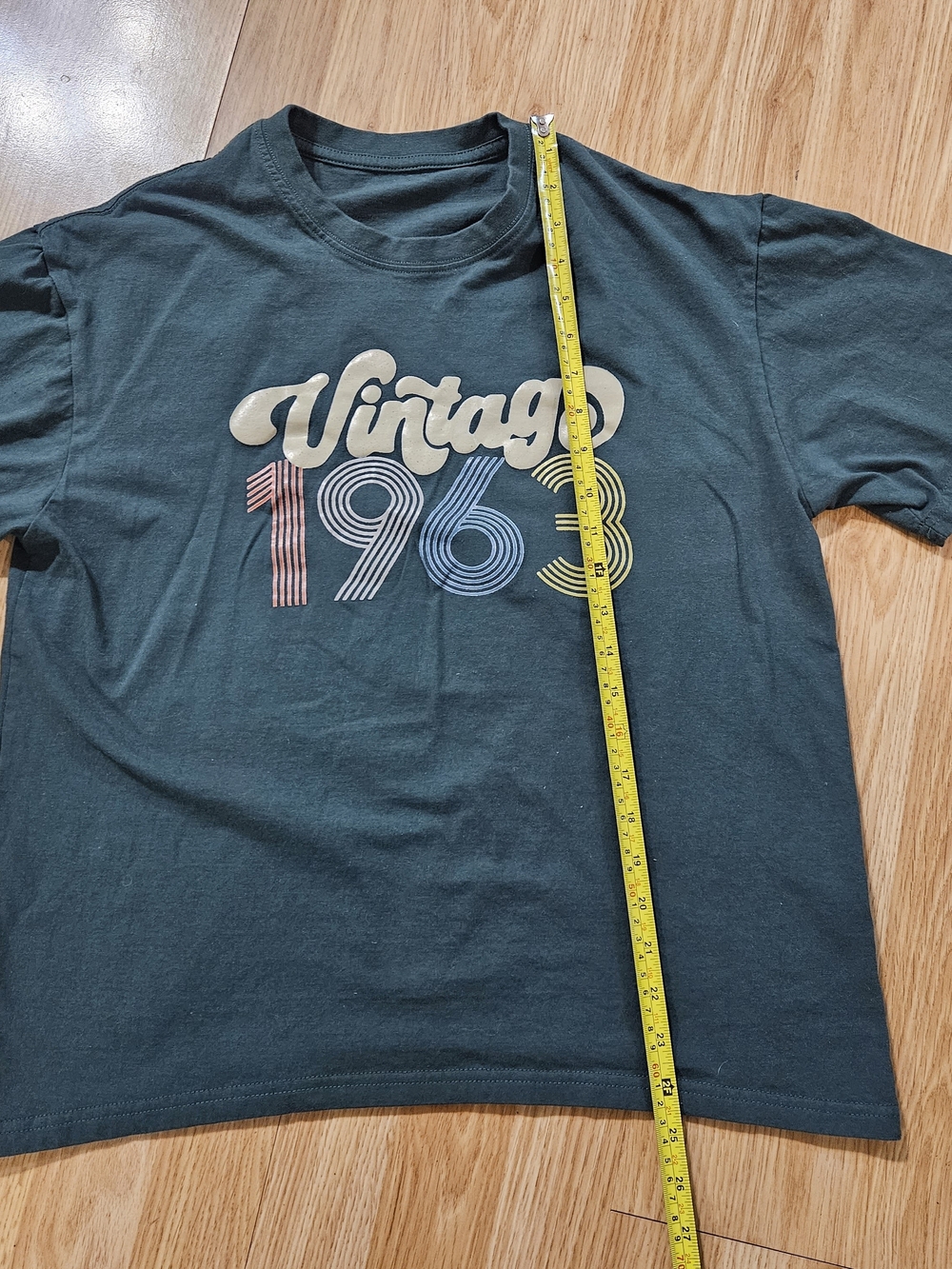 Retro Style "Vintage 1963" Graphic Tee - Picture 4 of 5